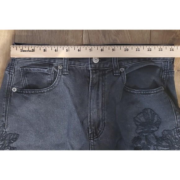 American Eagle Women's Mom Jean High Rise Size 6 EMBROIDERED - Picture 8 of 8